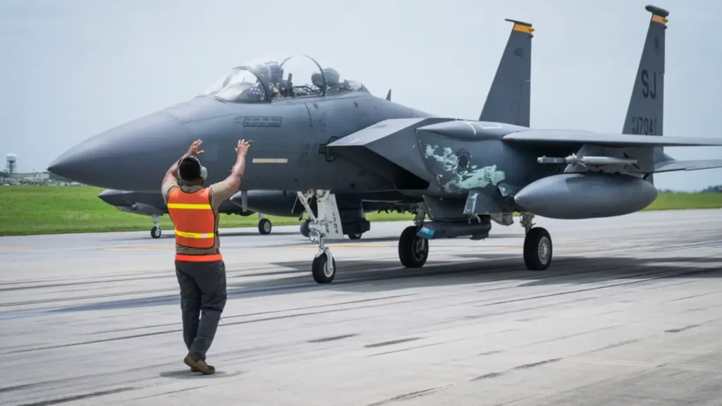 US Special Forces Execute Daring Rescue of Downed F-15 Crew in Iran